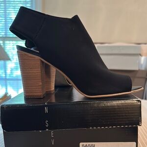 SAS Black Women's Peep-Toe Heels